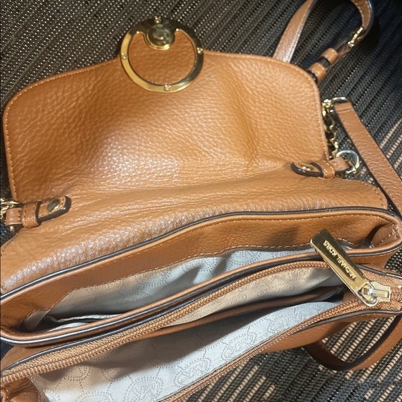 Michael Kors Crossbody - Picture 4 of 7